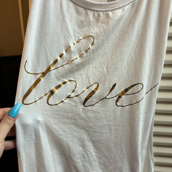 Victoria Secret Love Tank Top - Picture 2 of 5